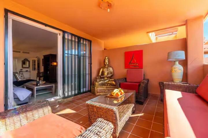 Lila 34 - Moderno Y Elegante En Marbella